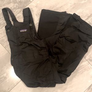 Patagonia Kids Snow Bibs - 5T - like new condition